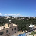 Ξενοδοχείο Pearl