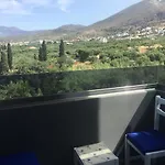 Ξενοδοχείο Pearl 3*