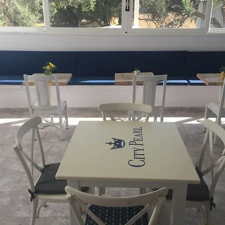 Готель Pearl 3*